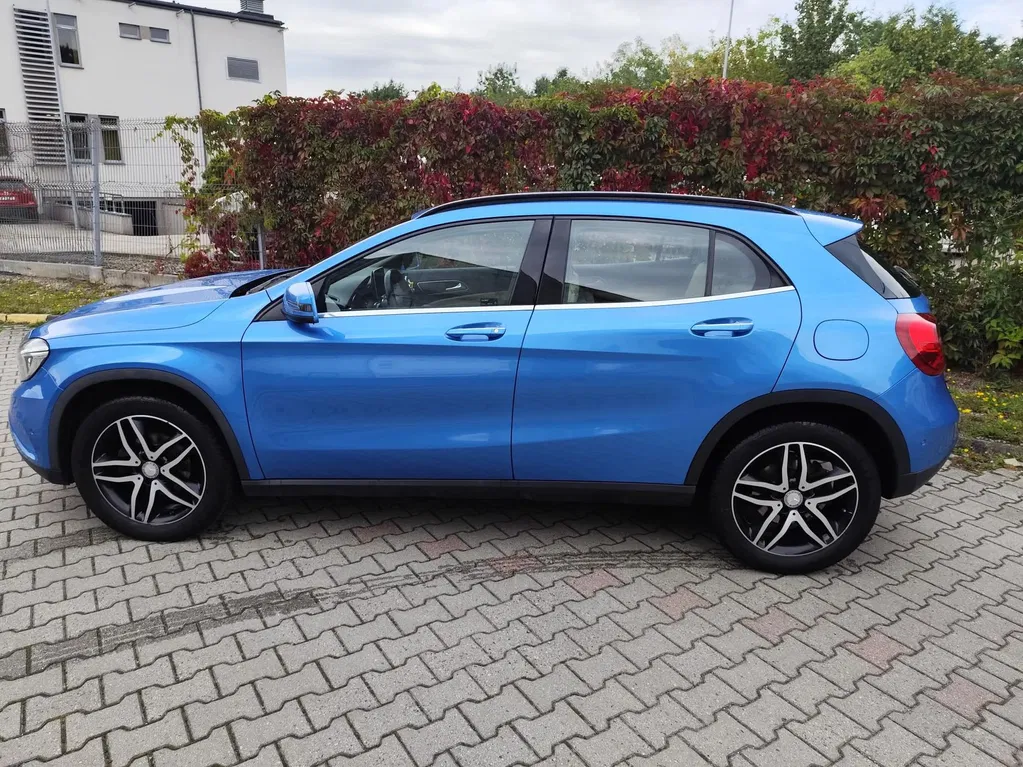 Zdjęcie: 2015 Mercedes-Benz GLA