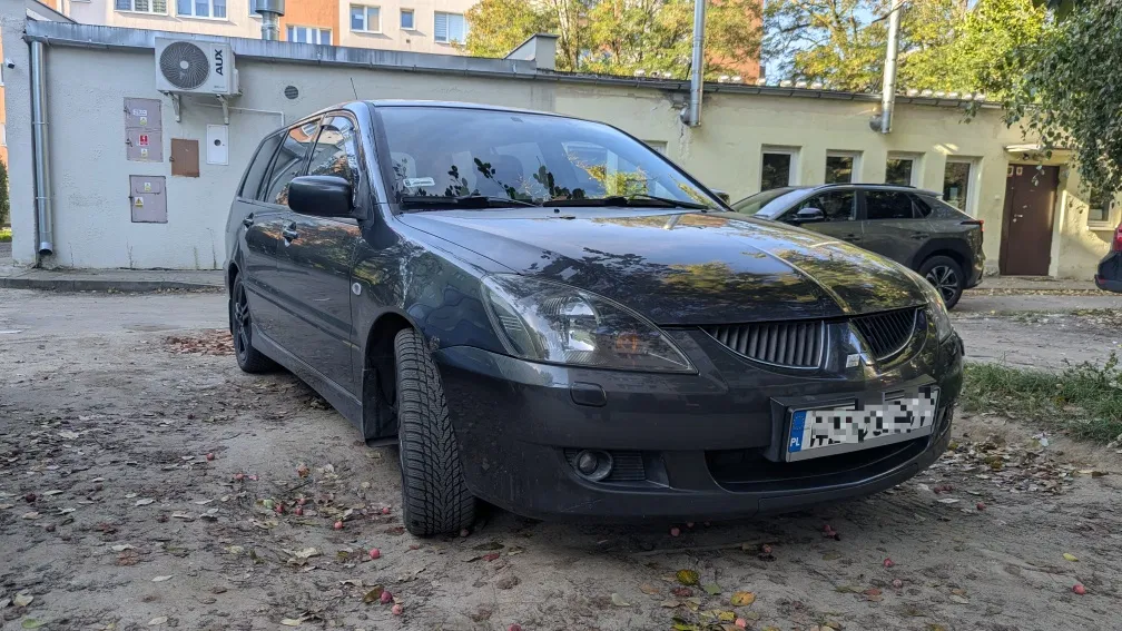 Zdjęcie: 2004 Mitsubishi Lancer