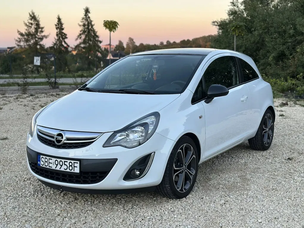 Zdjęcie: 2013 Opel Corsa