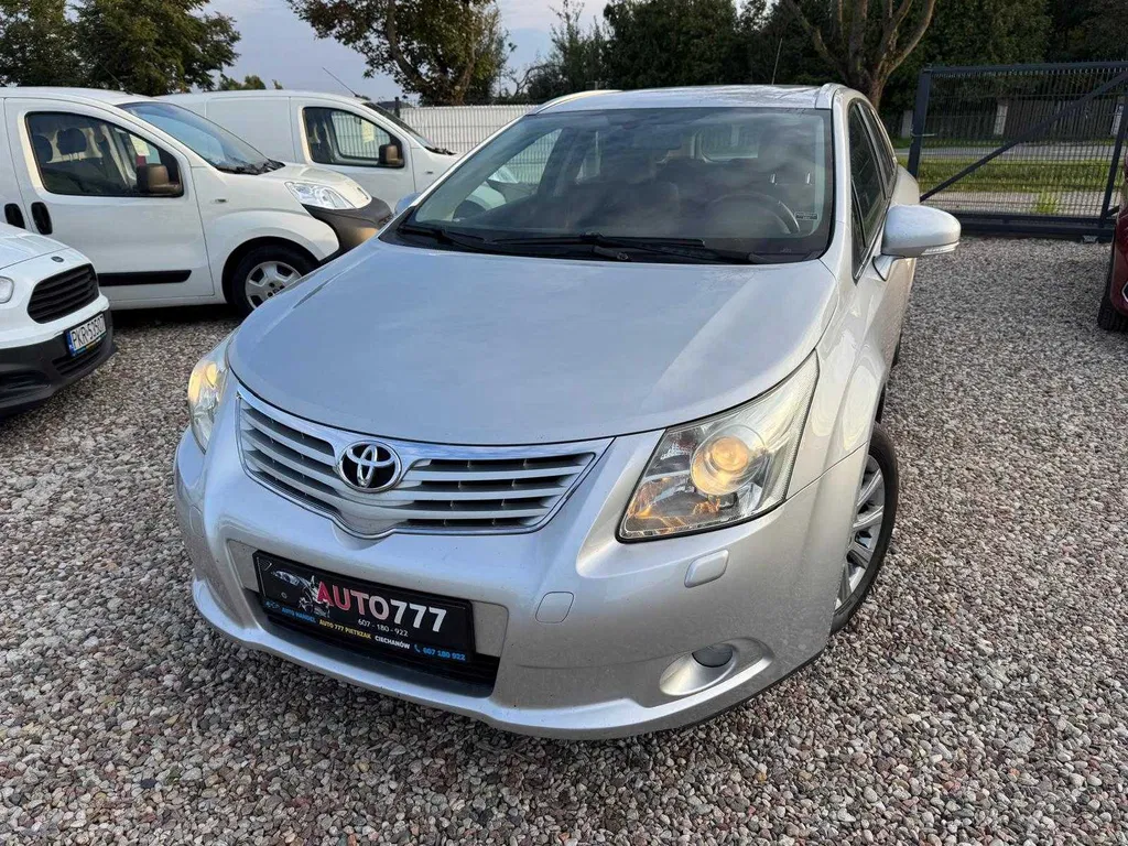 Zdjęcie: 2009 Toyota Avensis