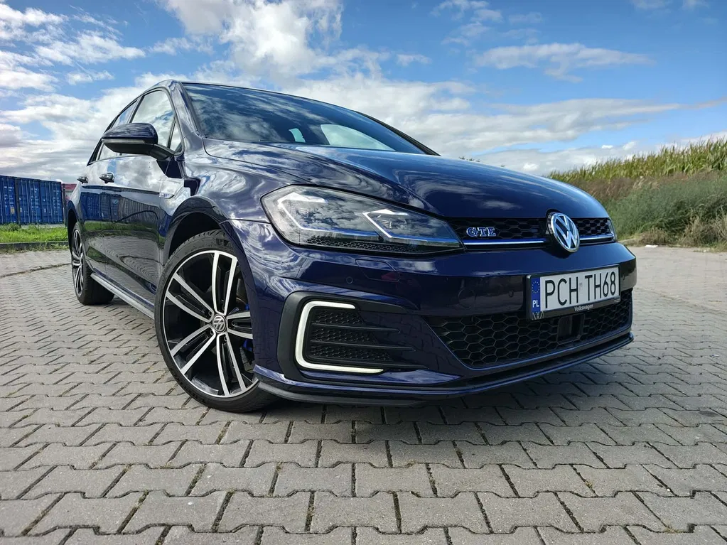 Zdjęcie: 2020 Volkswagen Golf