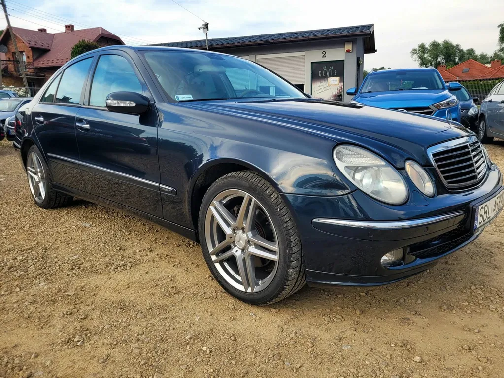 Zdjęcie: 2005 Mercedes-Benz E Klasa