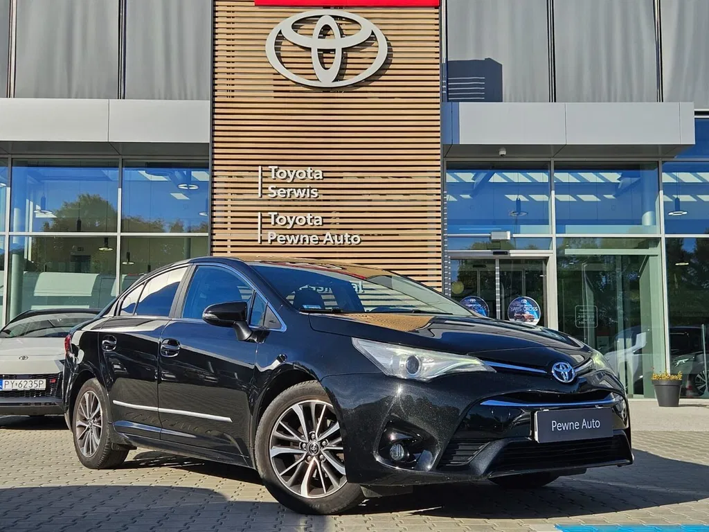 Zdjęcie: 2016 Toyota Avensis