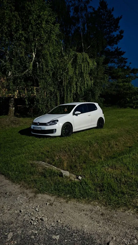 Zdjęcie: 2010 Volkswagen Golf