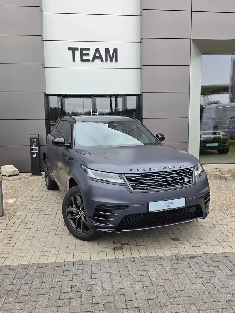 Zdjęcie: 2026 Land Rover Range Rover Velar