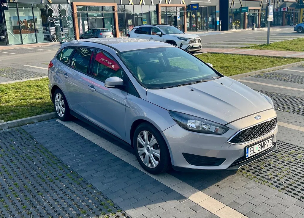 Zdjęcie: 2011 Ford Focus