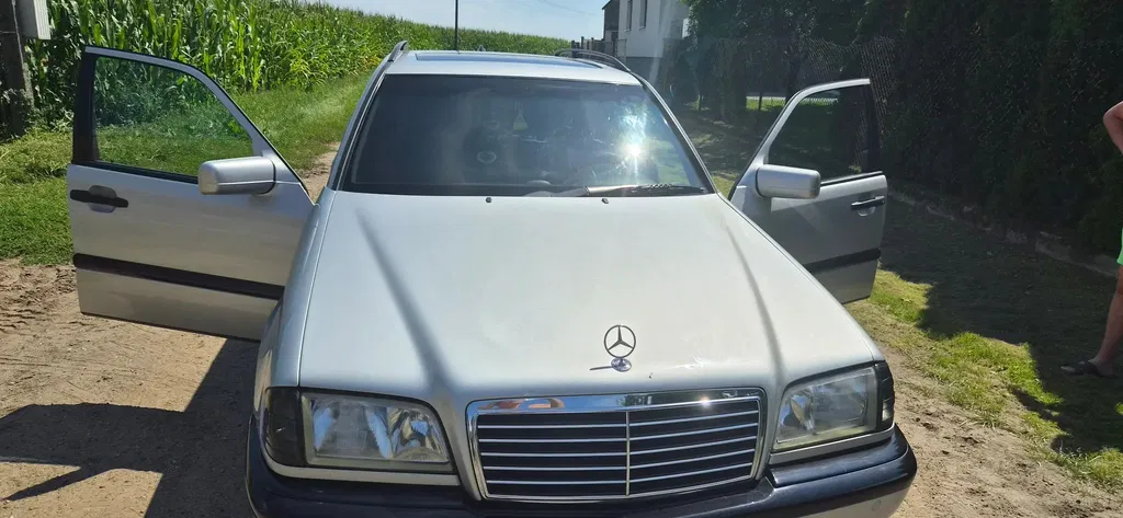 Zdjęcie: 1999 Mercedes-Benz C Klasa