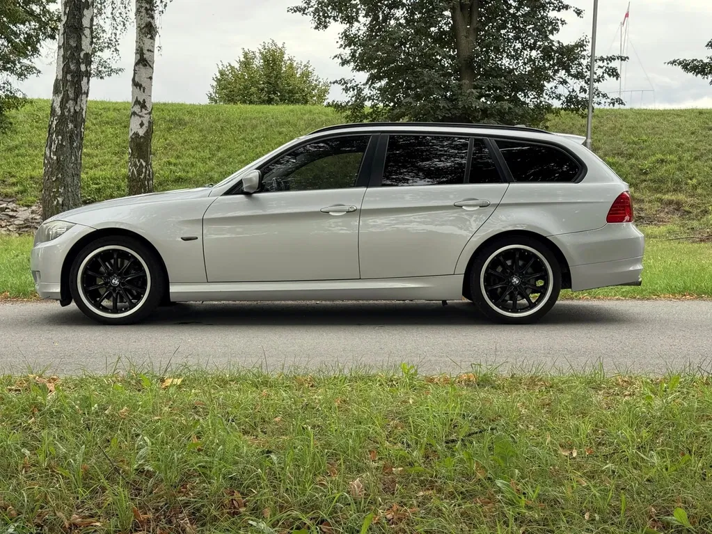Zdjęcie: 2010 BMW Seria 3