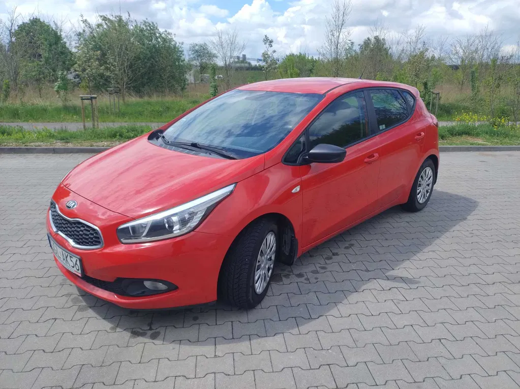 Zdjęcie: 2013 Kia Cee'd