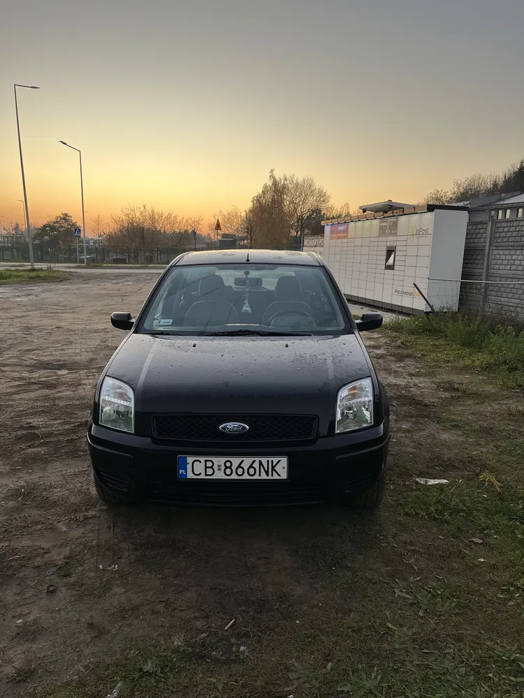 Zdjęcie: 2004 Ford Fusion