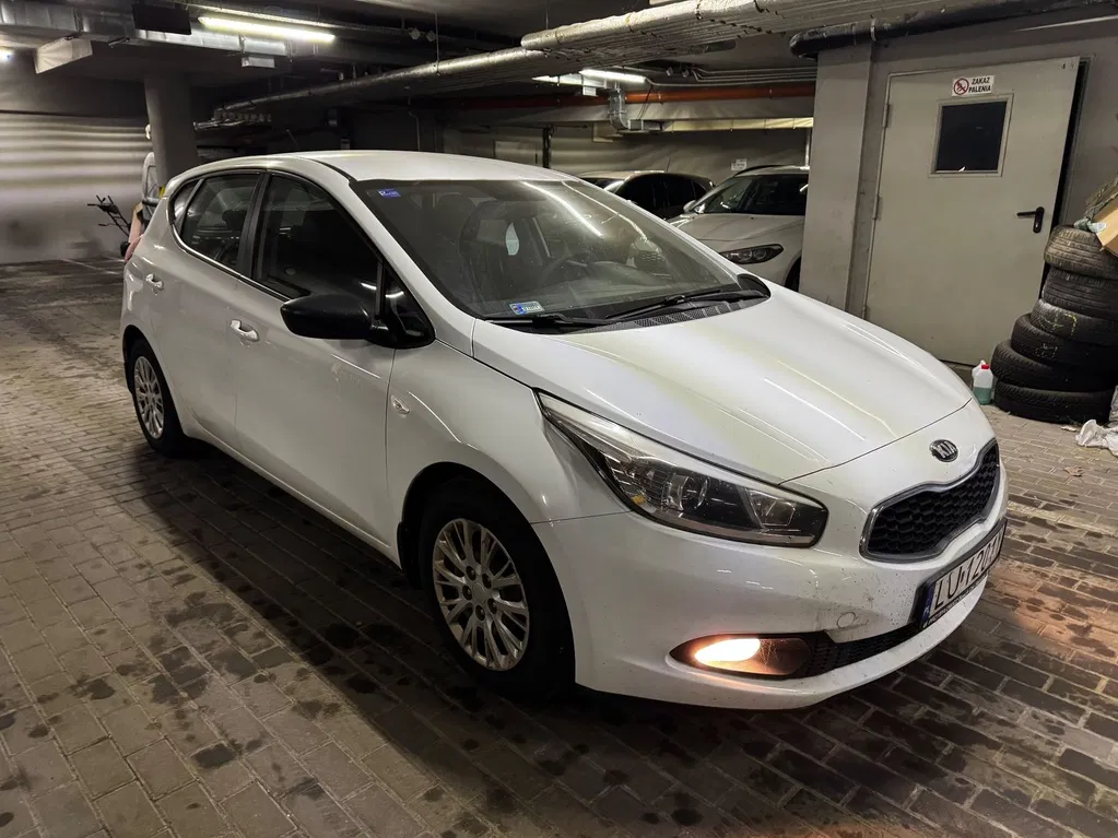 Zdjęcie: 2013 Kia Cee'd