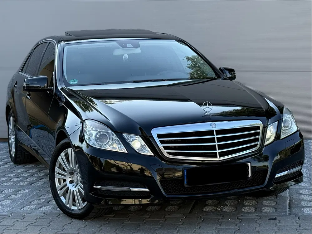 Zdjęcie: 2012 Mercedes-Benz E Klasa