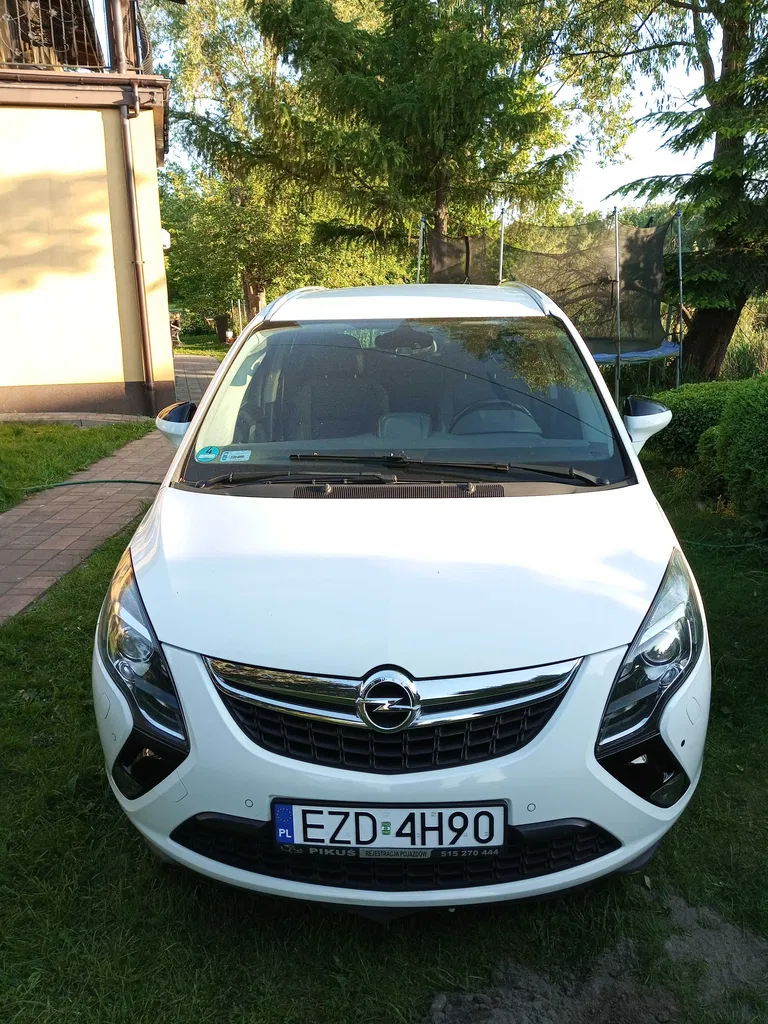 Zdjęcie: 2013 Opel Zafira
