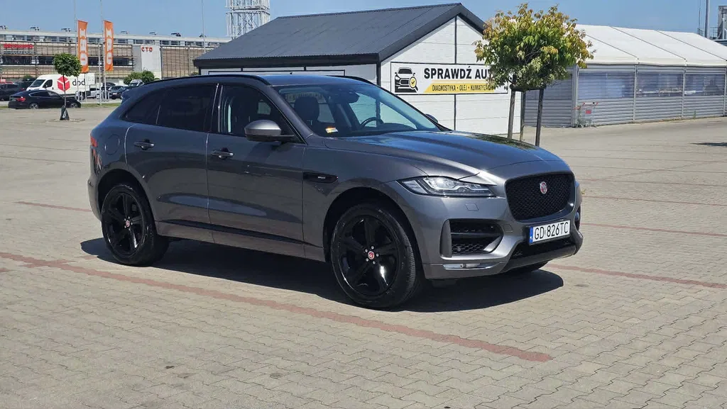 Zdjęcie: 2018 Jaguar F-Pace