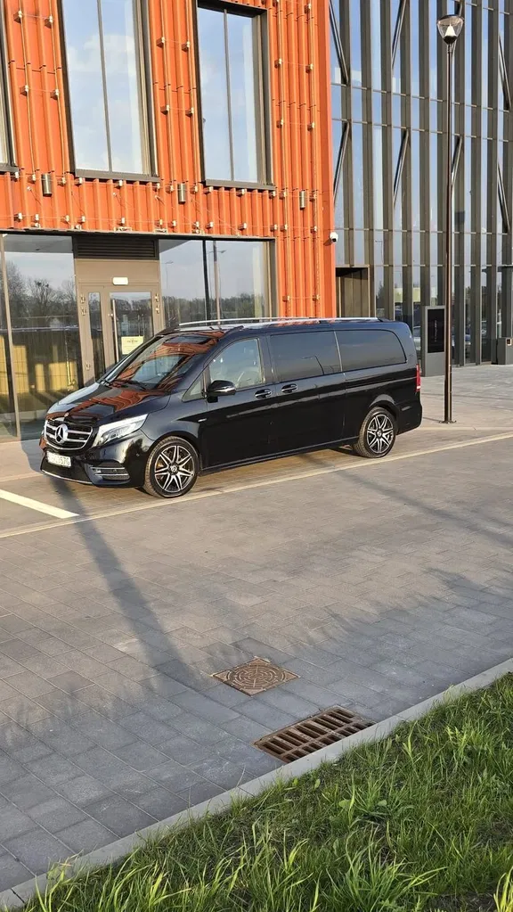 Zdjęcie: 2019 Mercedes-Benz V klasa