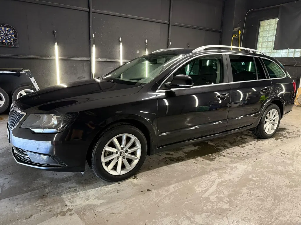 Zdjęcie: 2014 Skoda Superb