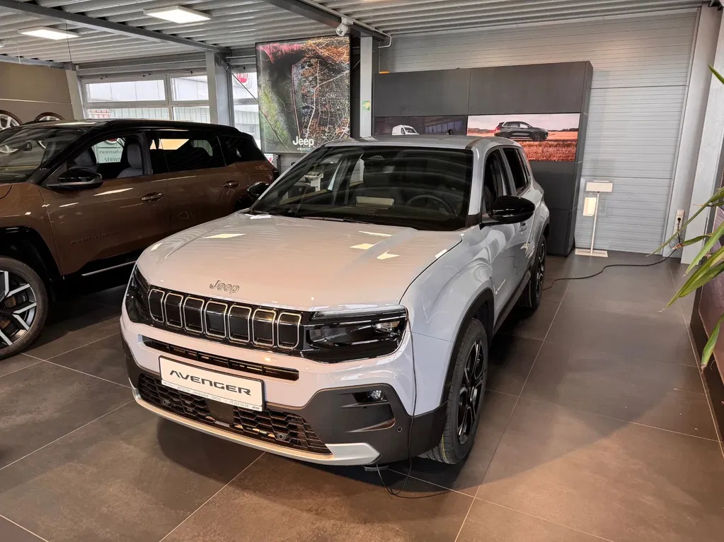Zdjęcie: 2026 Jeep Avenger