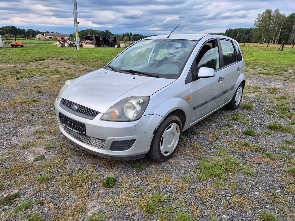 Zdjęcie: 2006 Ford Fiesta