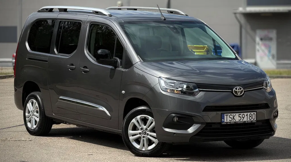 Zdjęcie: 2023 Toyota Proace City Verso