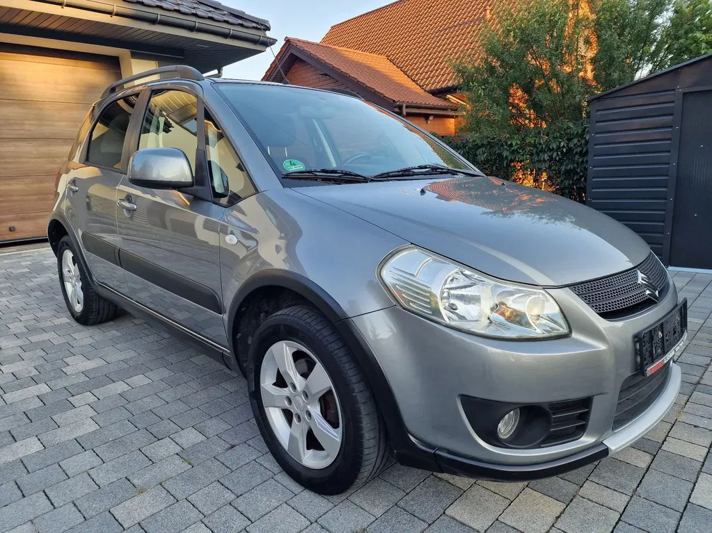 Zdjęcie: 2006 Suzuki SX4