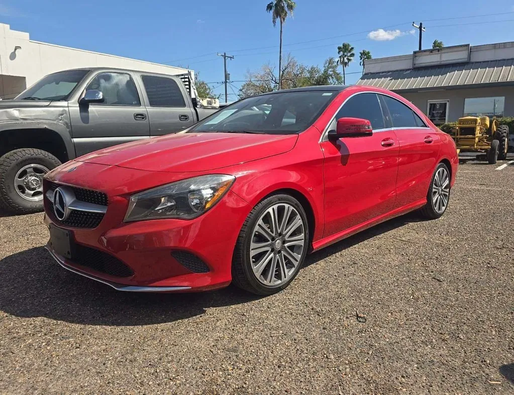 Zdjęcie: 2018 Mercedes-Benz CLA
