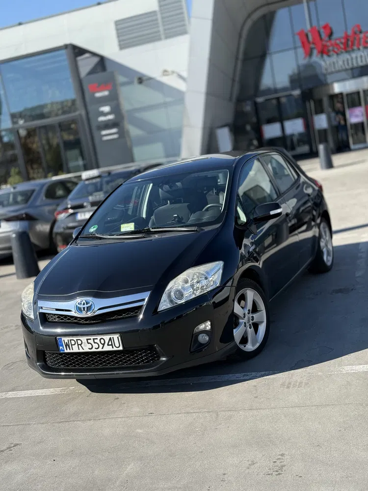 Zdjęcie: 2011 Toyota Auris