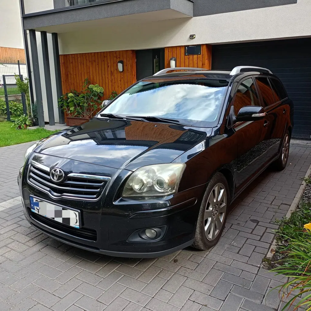 Zdjęcie: 2008 Toyota Avensis