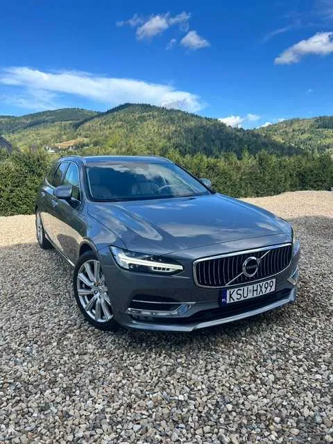 Zdjęcie: 2017 Volvo V90