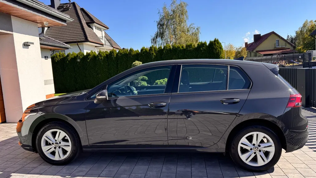 Zdjęcie: 2022 Volkswagen Golf