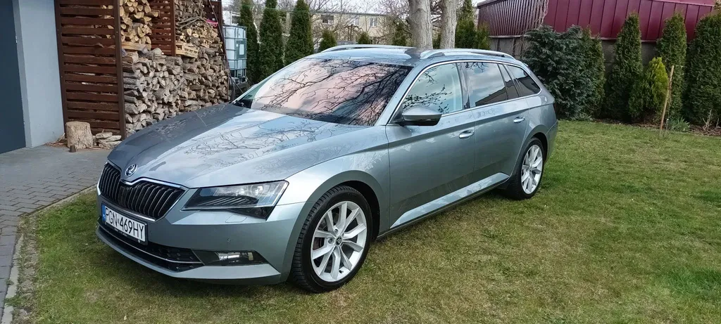 Zdjęcie: 2016 Skoda Superb
