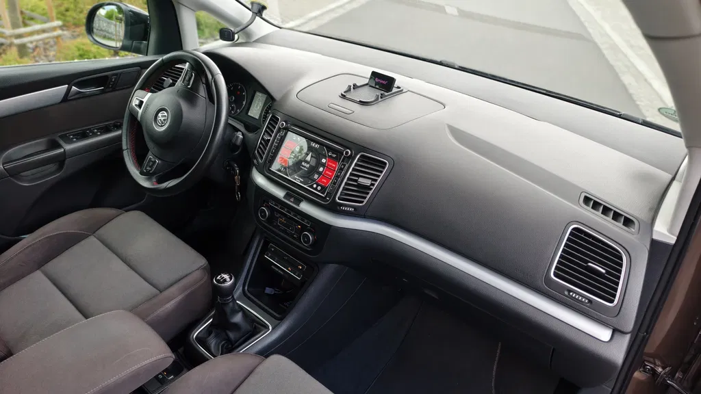 Zdjęcie: 2011 Volkswagen Sharan