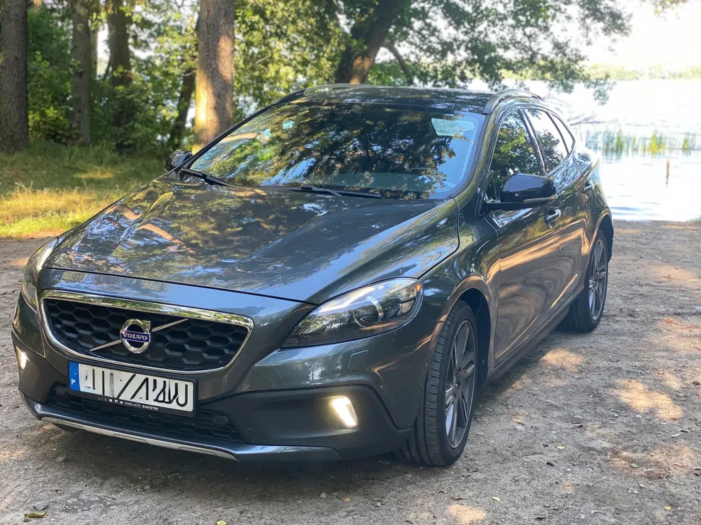 Zdjęcie: 2013 Volvo V40 Cross Country