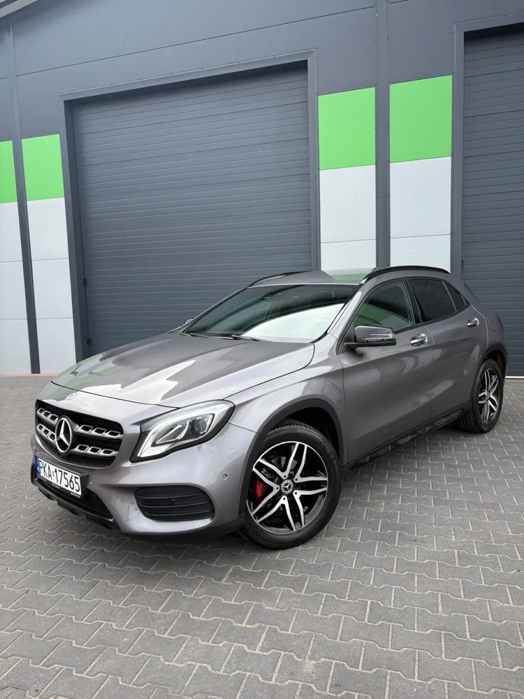 Zdjęcie: 2017 Mercedes-Benz GLA