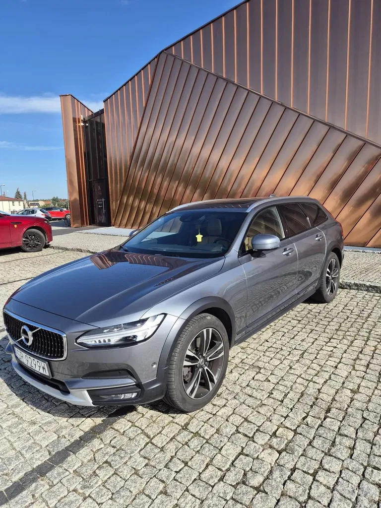 Zdjęcie: 2017 Volvo V90
