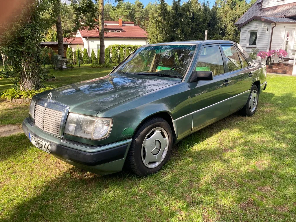 Zdjęcie: 1991 Mercedes-Benz W124