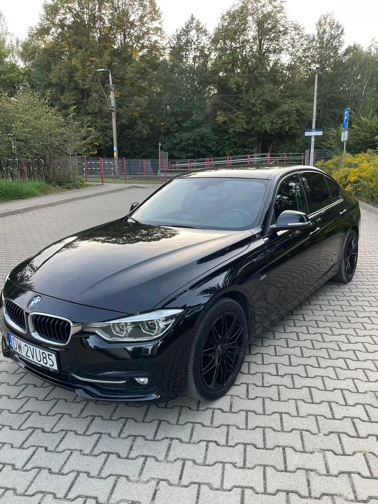 Zdjęcie: 2018 BMW Seria 3