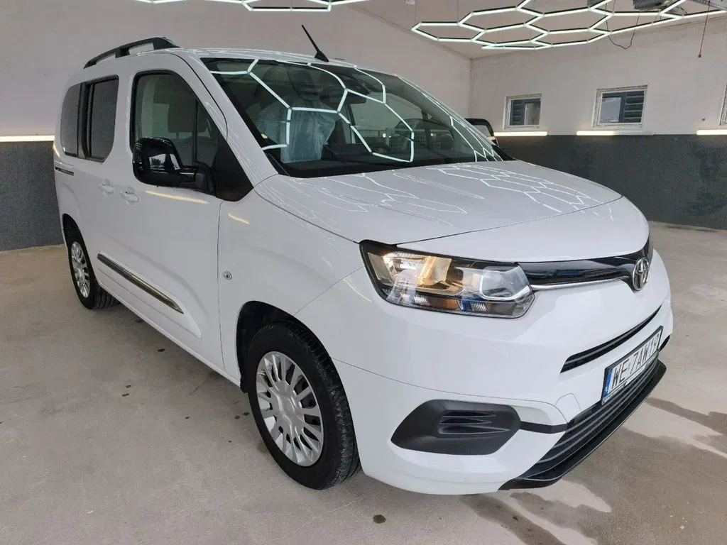 Zdjęcie: 2023 Toyota Proace City Verso