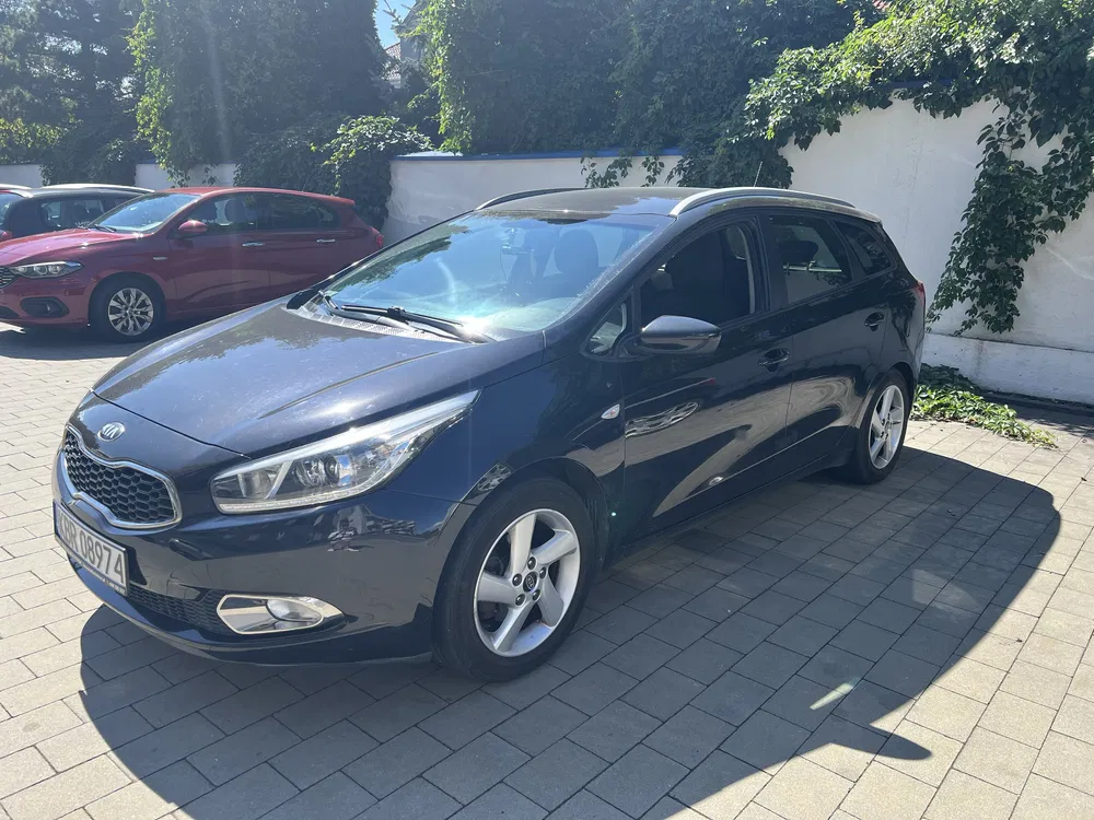 Zdjęcie: 2013 Kia Cee'd