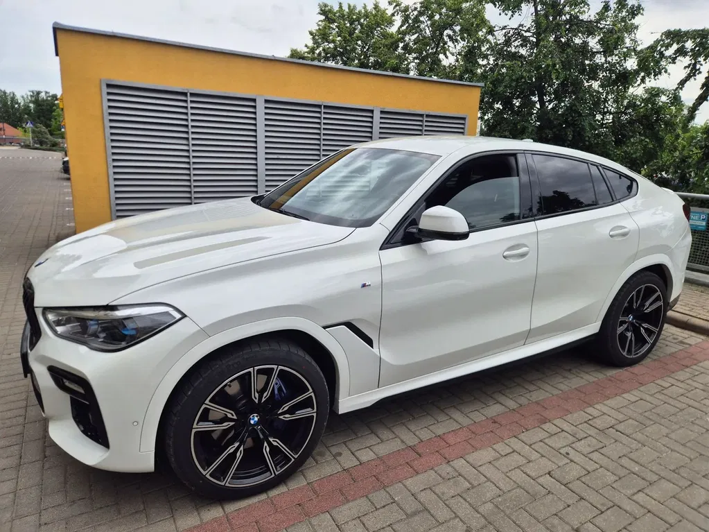 Zdjęcie: 2021 BMW X6