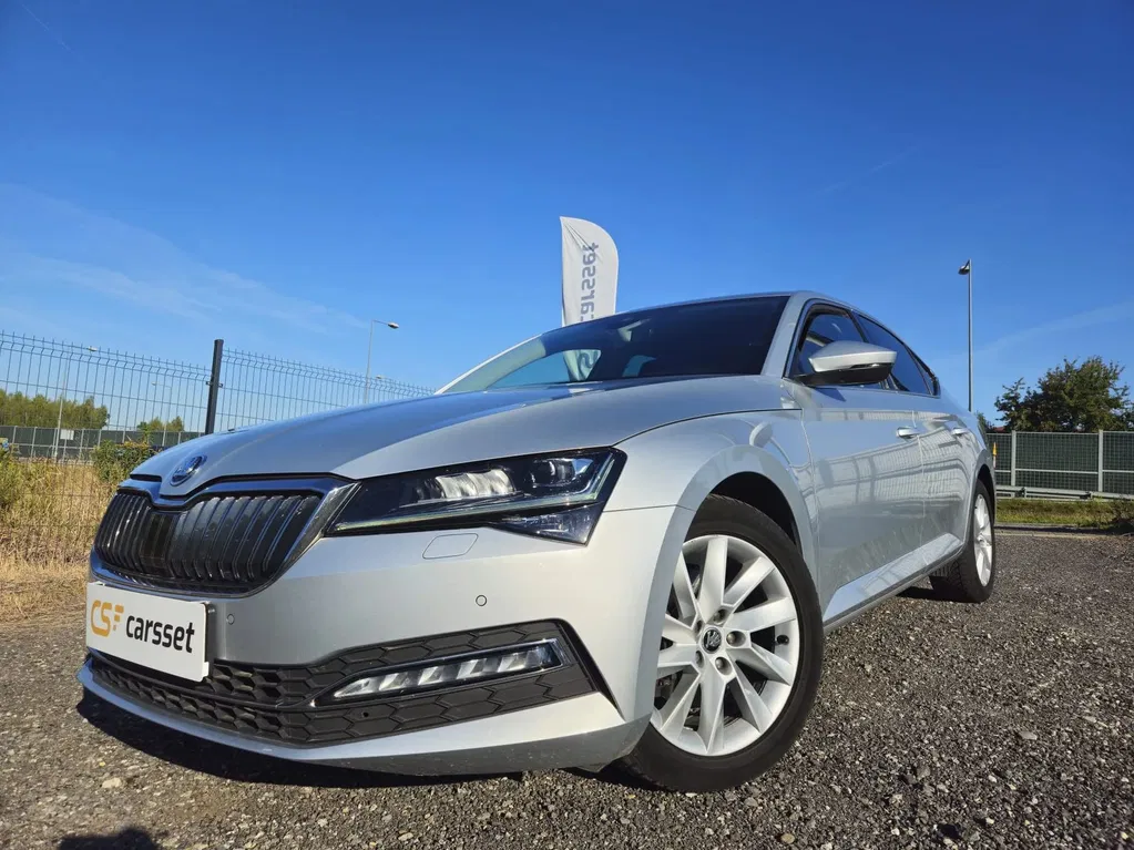 Zdjęcie: 2021 Skoda Superb