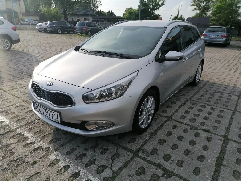 Zdjęcie: 2014 Kia Cee'd