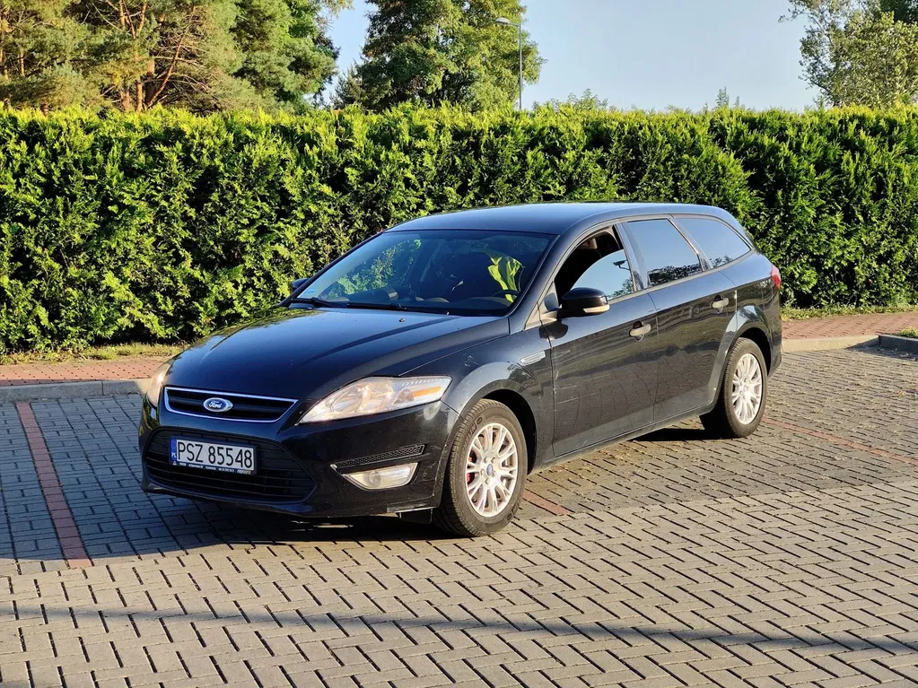 Zdjęcie: 2011 Ford Mondeo