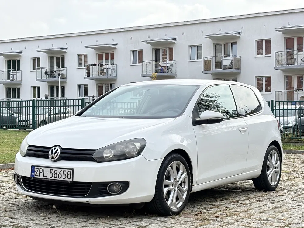 Zdjęcie: 2010 Volkswagen Golf