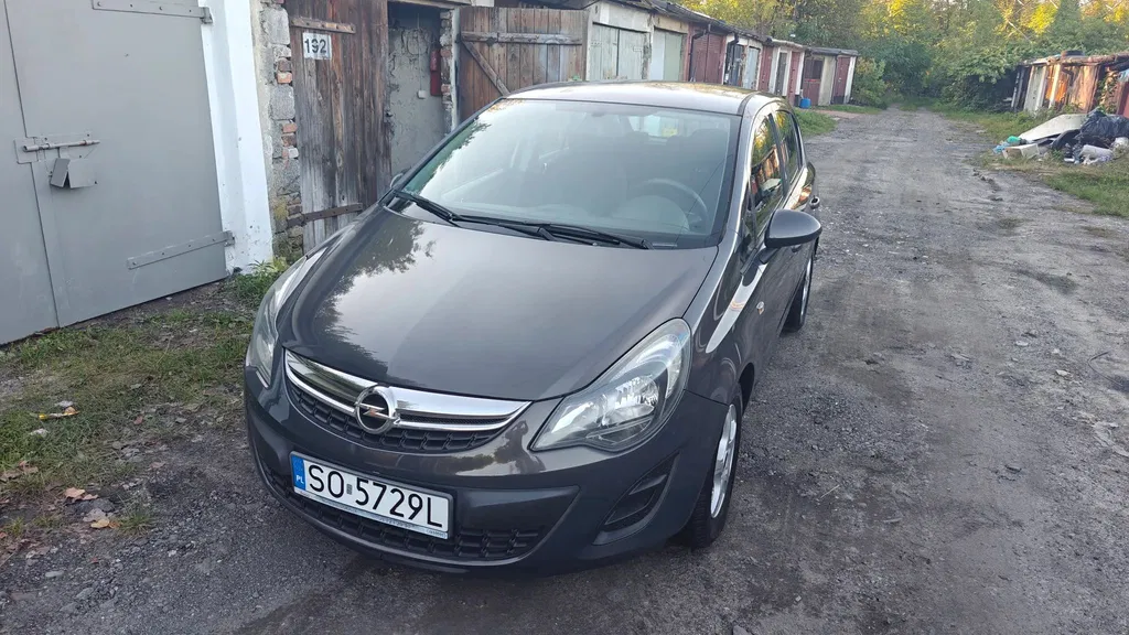 Zdjęcie: 2014 Opel Corsa
