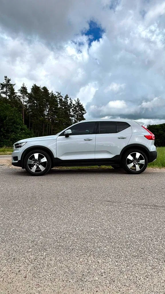 Zdjęcie: 2020 Volvo XC 40