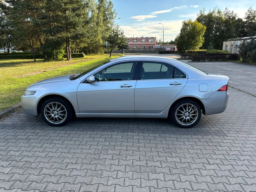 Zdjęcie: 2004 Honda Accord