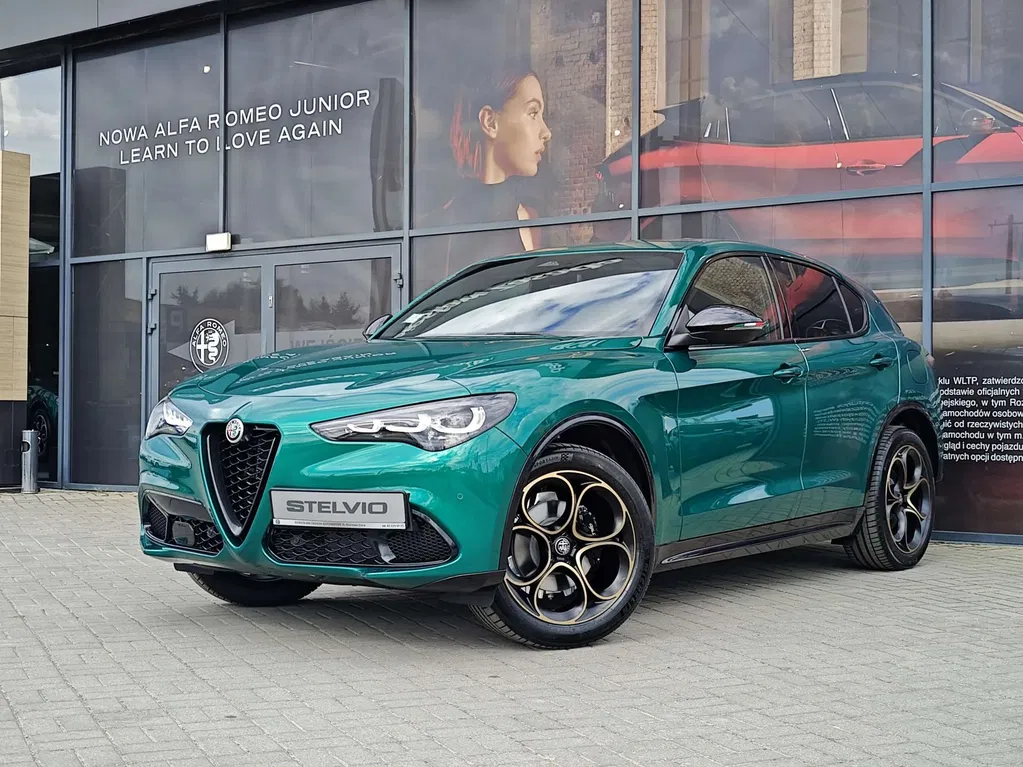 Zdjęcie: 2025 Alfa Romeo Stelvio