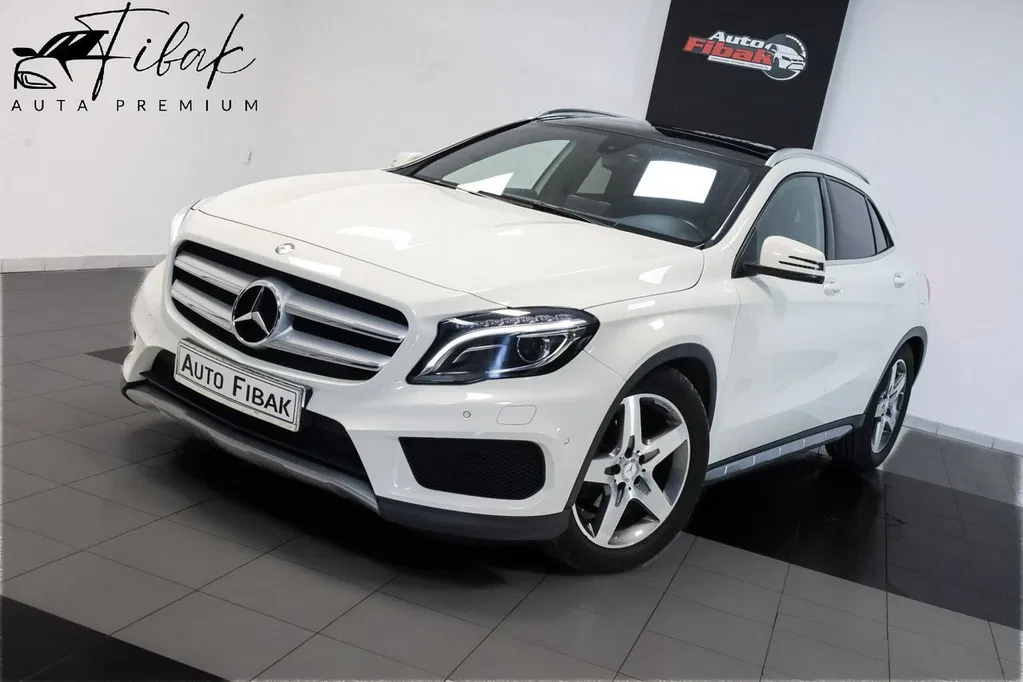Zdjęcie: 2015 Mercedes-Benz GLA