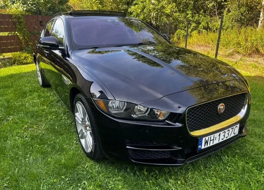 Zdjęcie: 2019 Jaguar XE