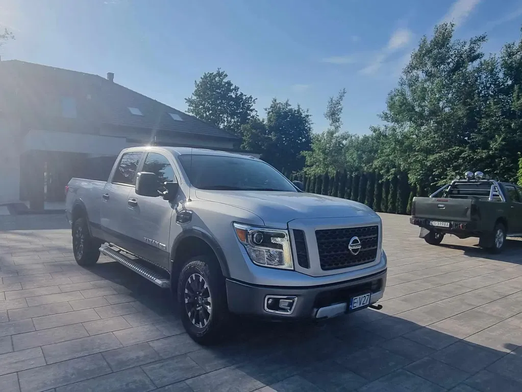 Zdjęcie: 2016 Nissan Titan
